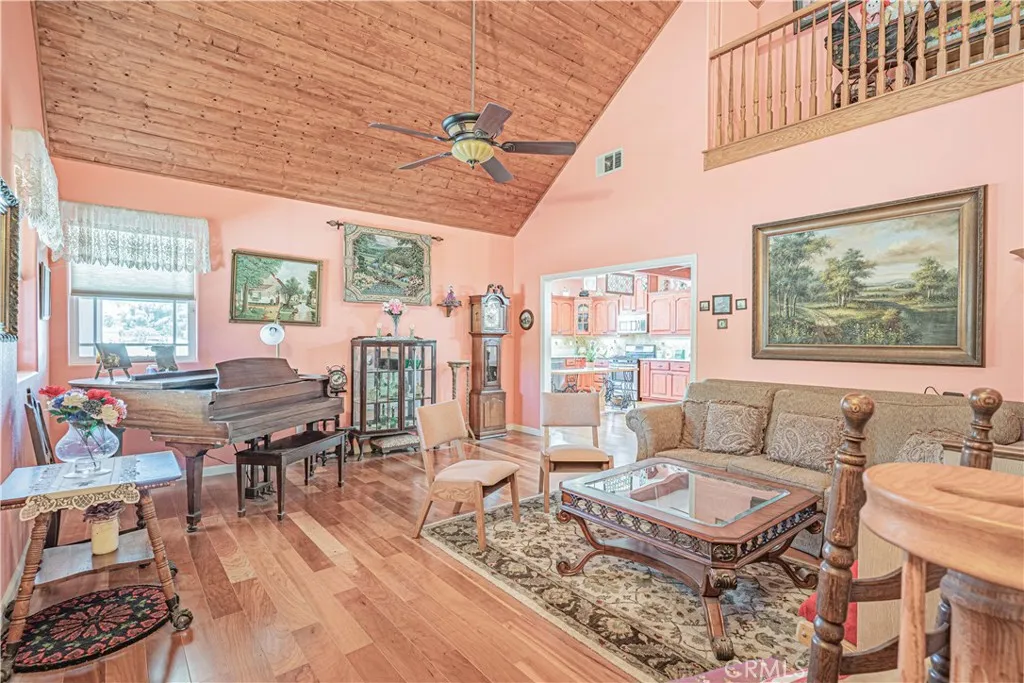 28200 Patterson Avenue, Winchester, California 92596 home-pic-29