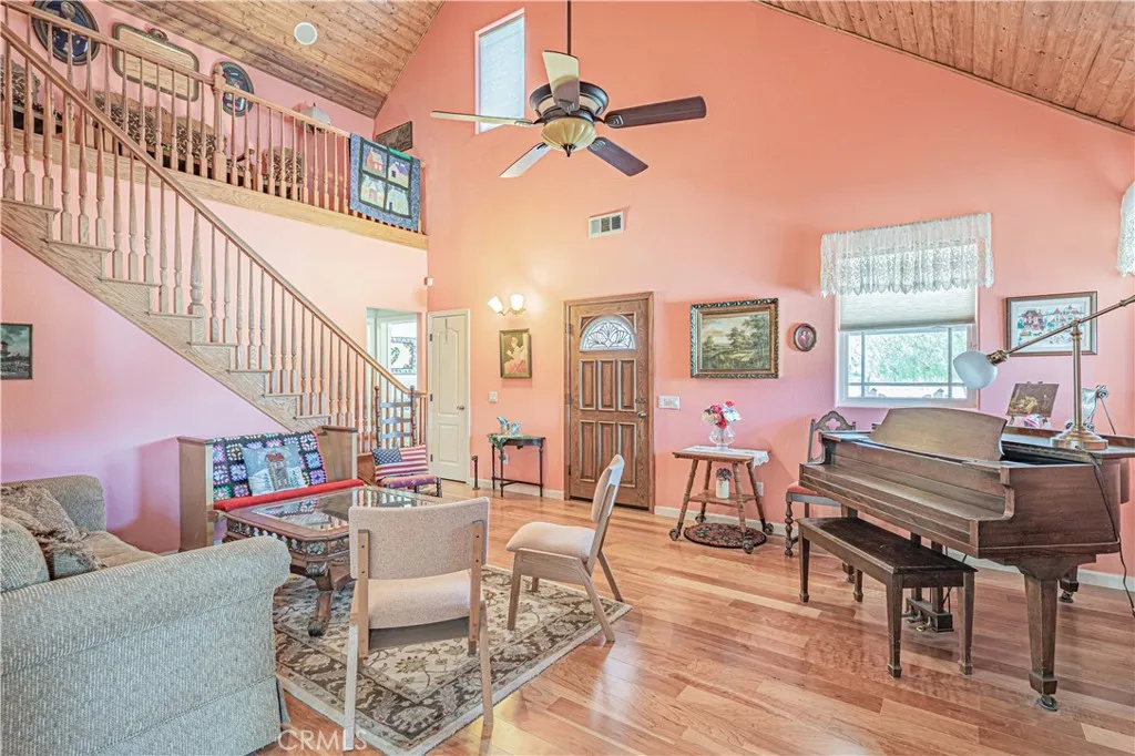 28200 Patterson Avenue, Winchester, California 92596 home-pic-30
