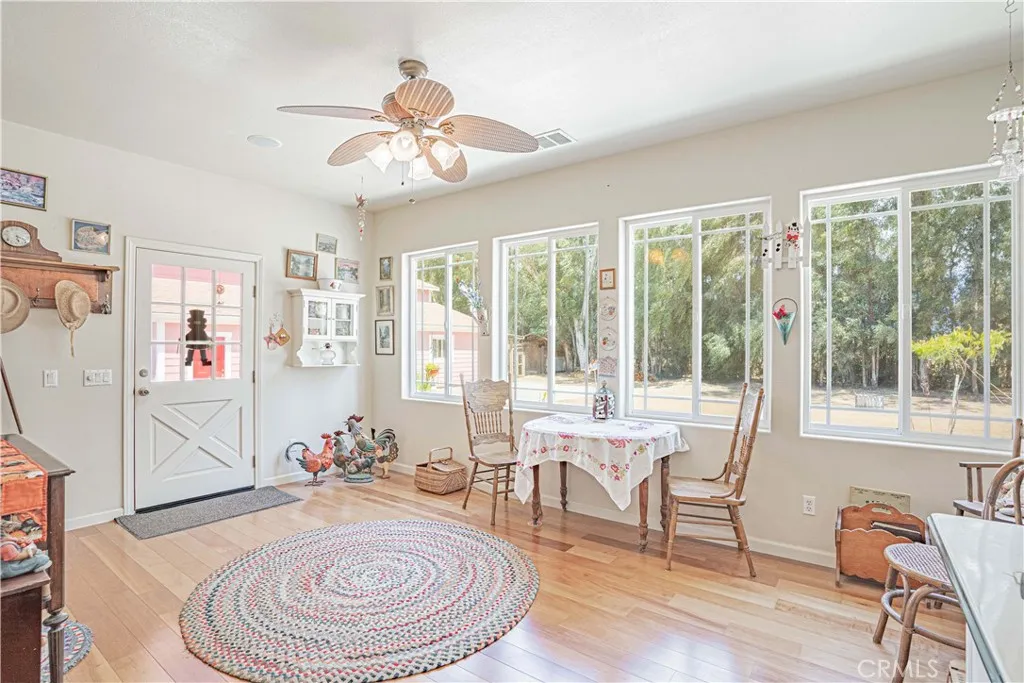 28200 Patterson Avenue, Winchester, California 92596 home-pic-27