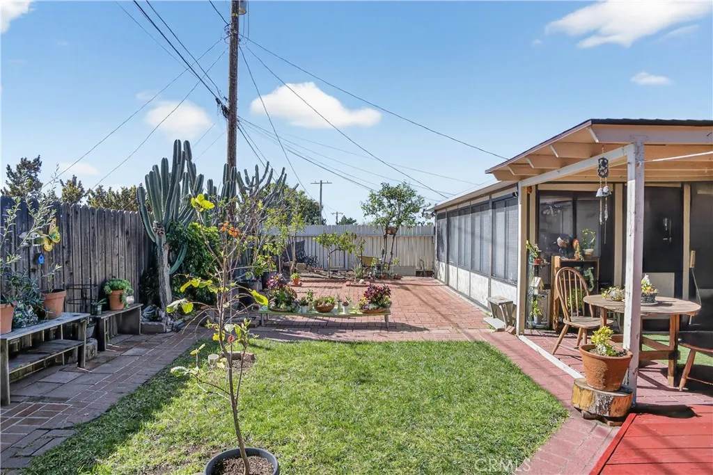 13314 Raven, Sylmar, California 91342 home-pic-41