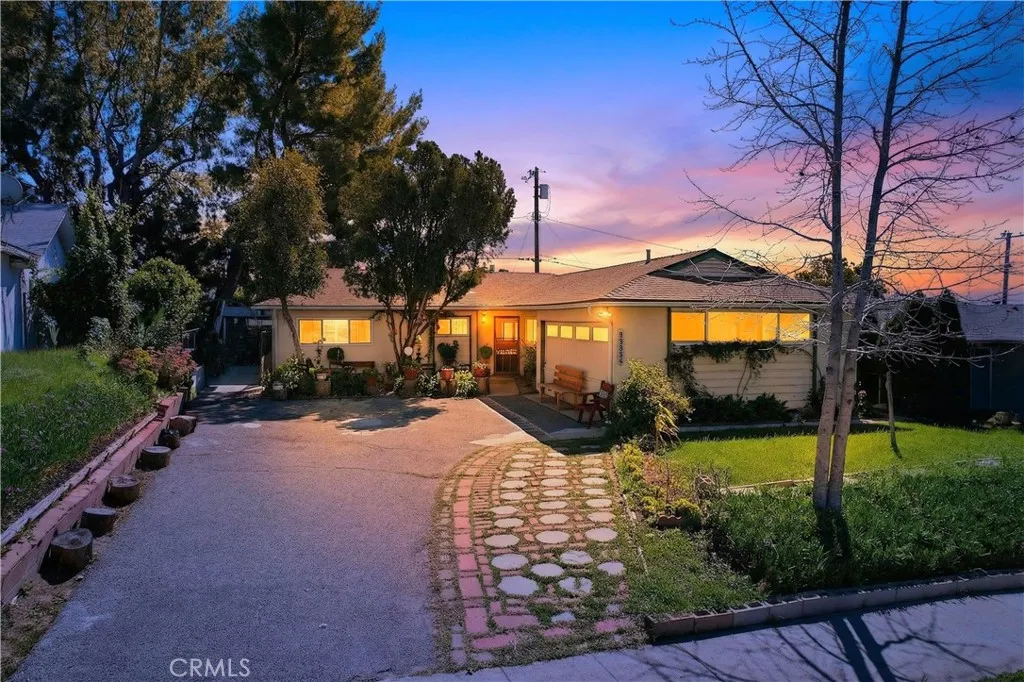 13314 Raven, Sylmar, California 91342 home-pic-1