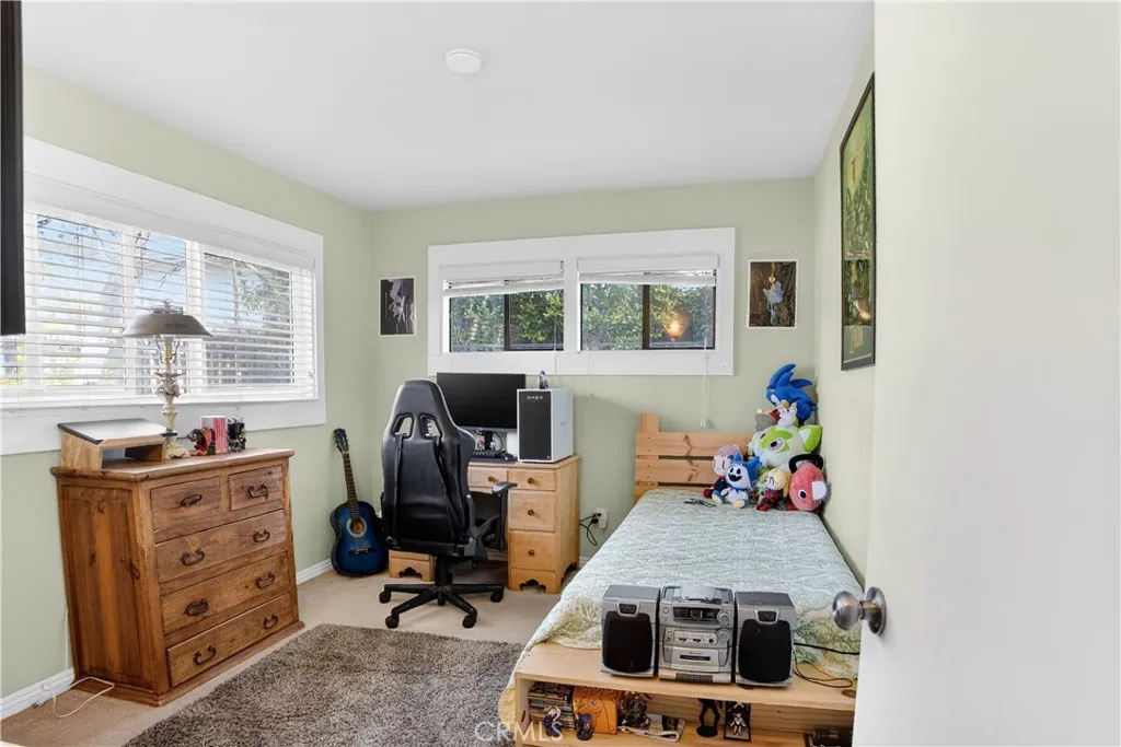 13314 Raven, Sylmar, California 91342 home-pic-26