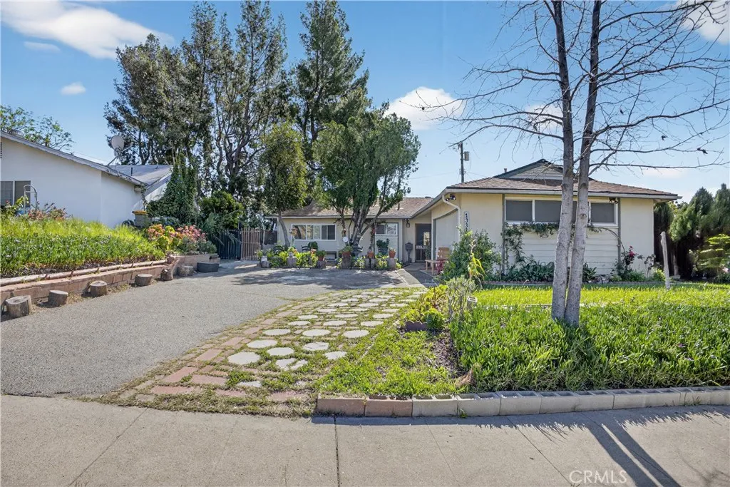 13314 Raven, Sylmar, California 91342 home-pic-8