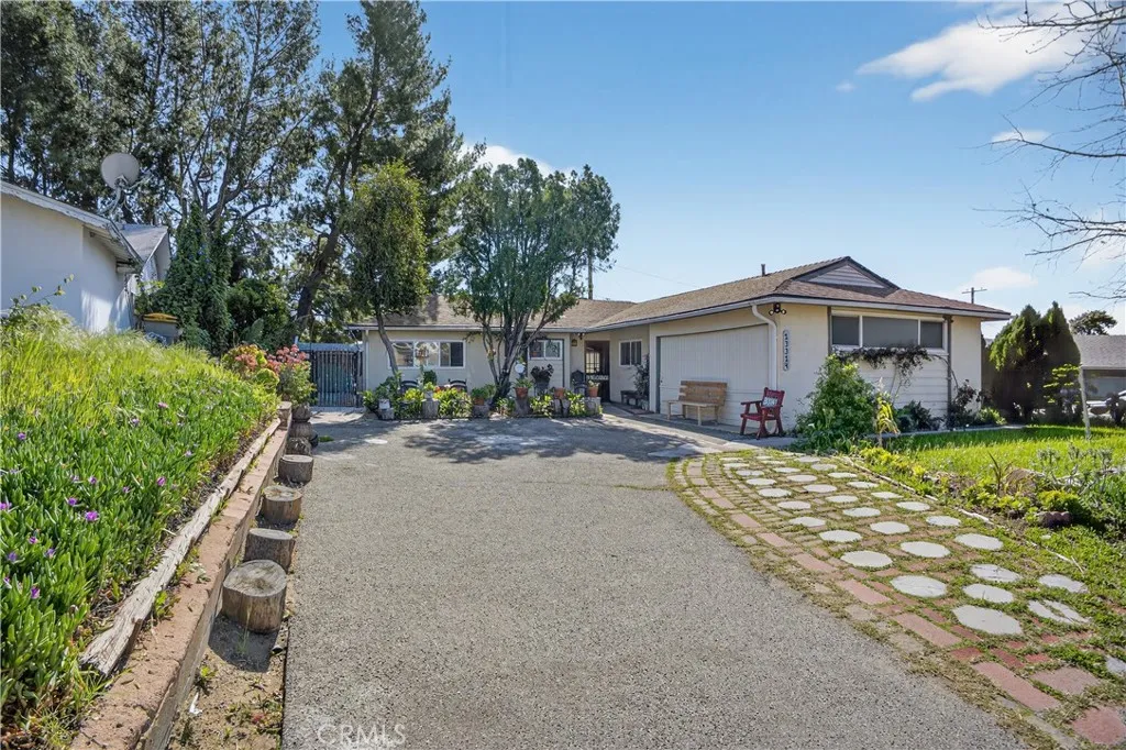 13314 Raven, Sylmar, California 91342 home-pic-7