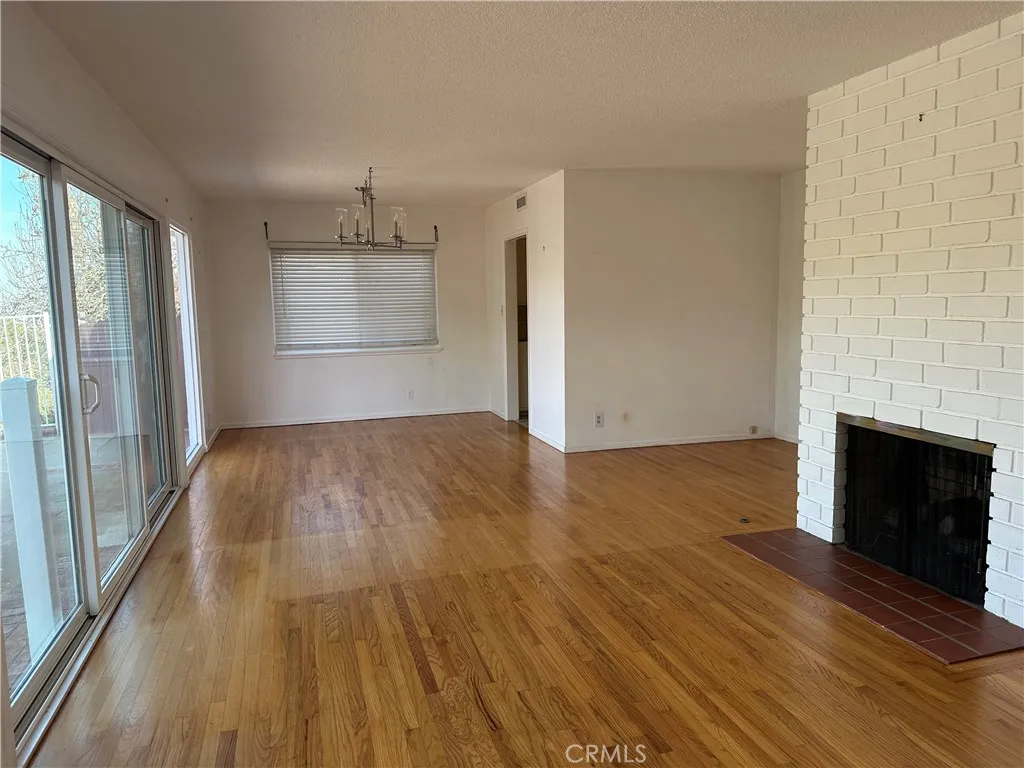 1924 W 1st, San Pedro, California 90732 home-pic-4
