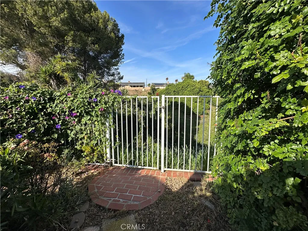1924 W 1st, San Pedro, California 90732 home-pic-19
