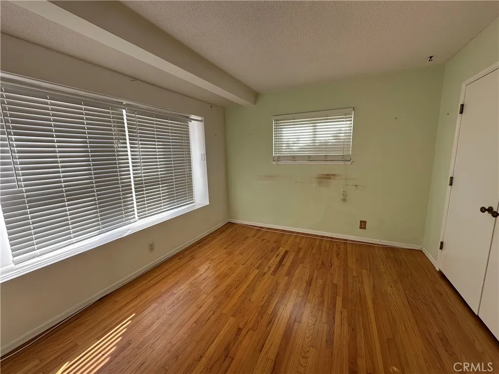 1924 W 1st, San Pedro, California 90732 home-pic-11