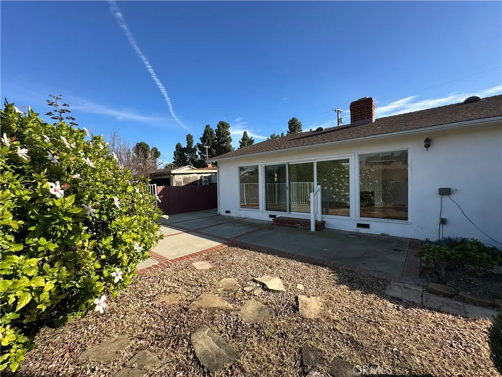 1924 W 1st, San Pedro, California 90732 home-pic-16
