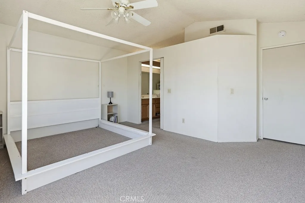 7960 Carlyle Drive, Jurupa Valley, California 92509 home-pic-29
