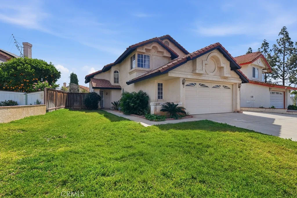 7960 Carlyle Drive, Jurupa Valley, California 92509 home-pic-2