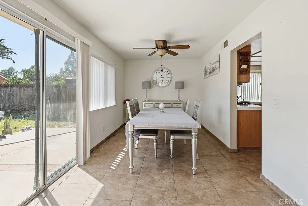 7960 Carlyle Drive, Jurupa Valley, California 92509 home-pic-11