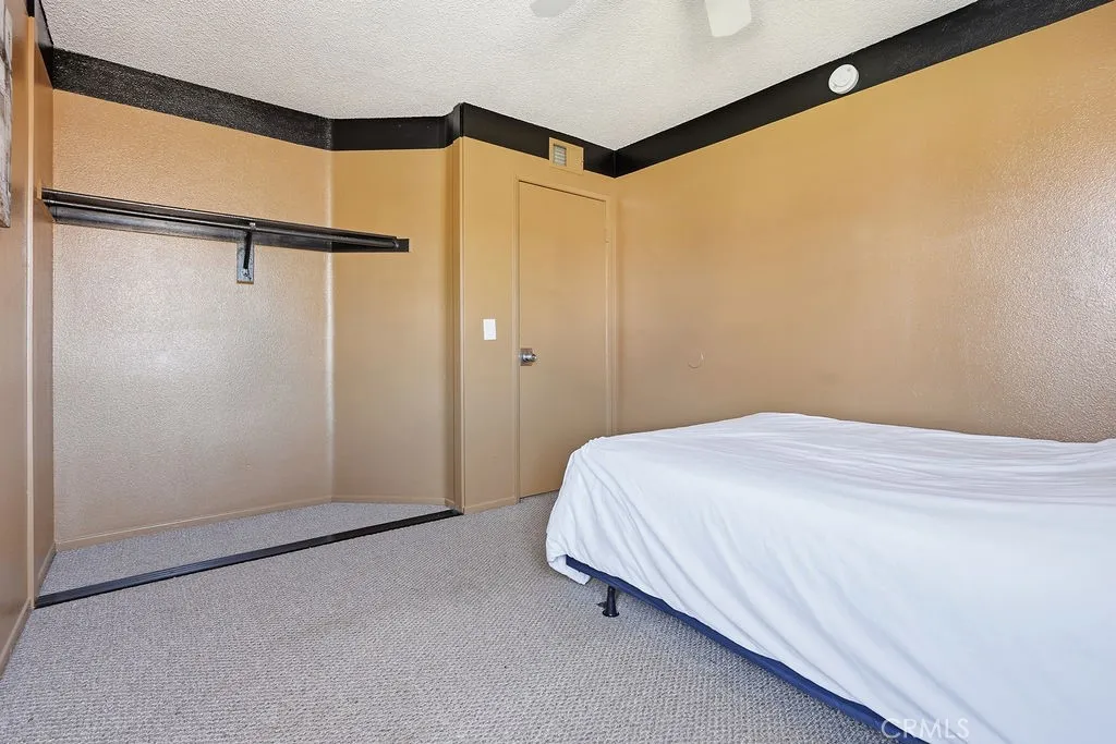 7960 Carlyle Drive, Jurupa Valley, California 92509 home-pic-45