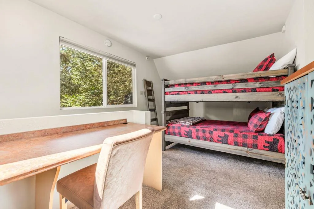 50-web-or-mls-8M4A4282