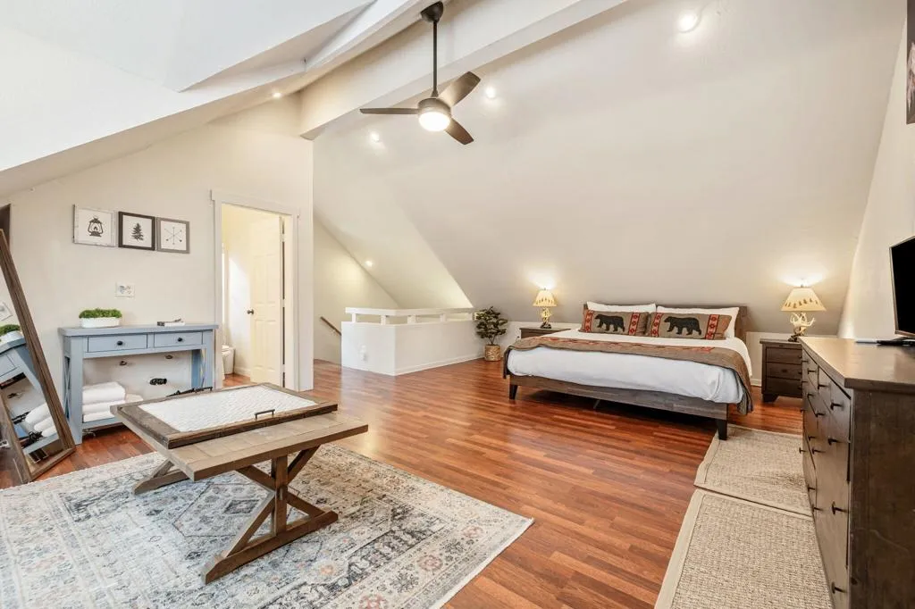 42-web-or-mls-8M4A4328