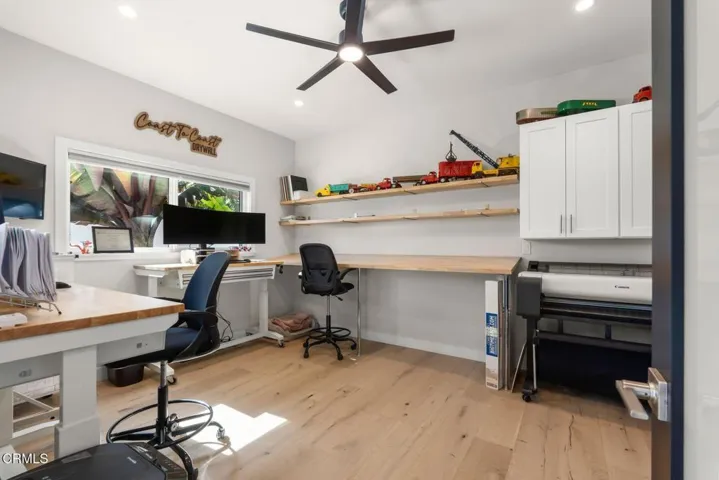 Detached Office