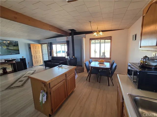 5566 Oleta, Landers, California 92285