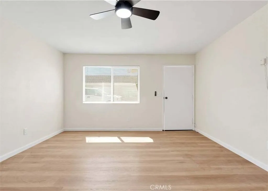 18254 Madrone, Adelanto, California 92301 home-pic-9