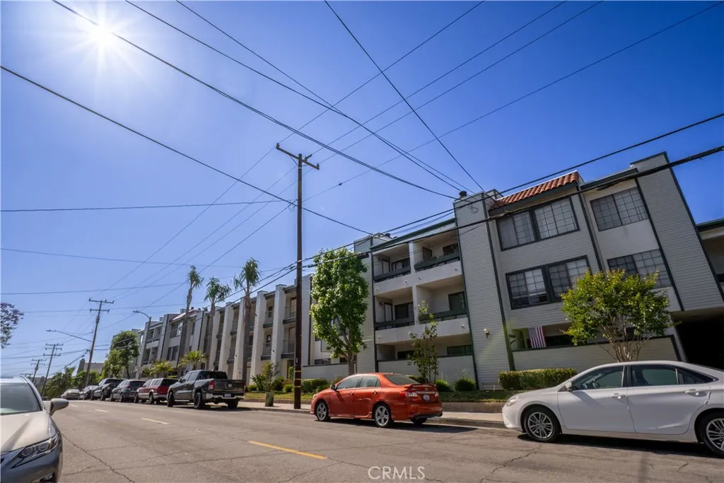 1903 Temple Avenue 228, Signal Hill, California 90755 home-pic-36