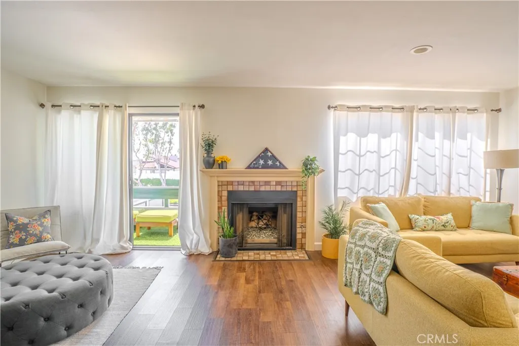 1903 Temple Avenue 228, Signal Hill, California 90755 home-pic-1