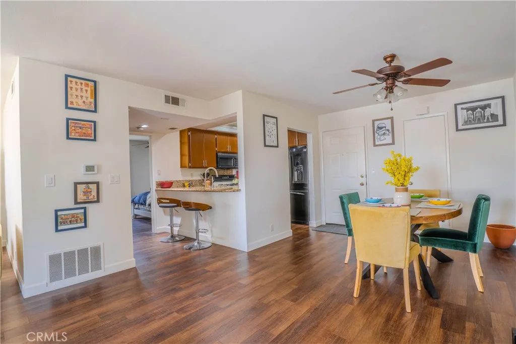 1903 Temple Avenue 228, Signal Hill, California 90755 home-pic-18