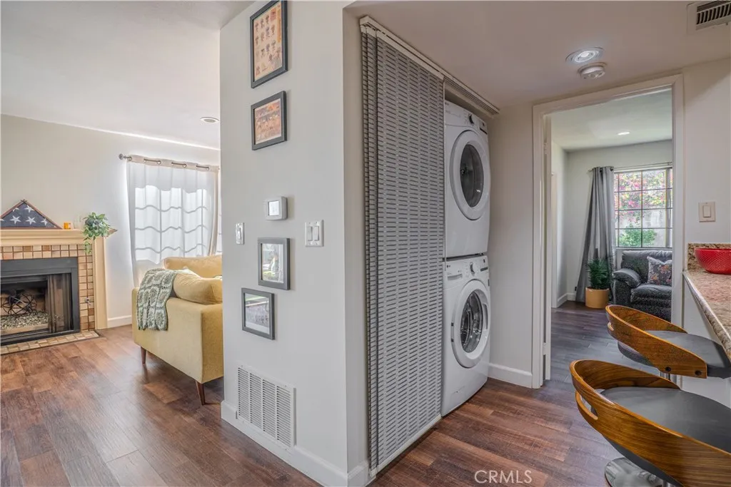 1903 Temple Avenue 228, Signal Hill, California 90755 home-pic-23