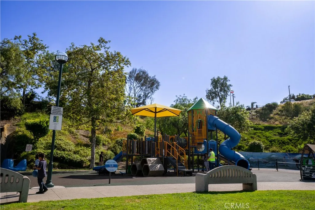 1903 Temple Avenue 228, Signal Hill, California 90755 home-pic-40