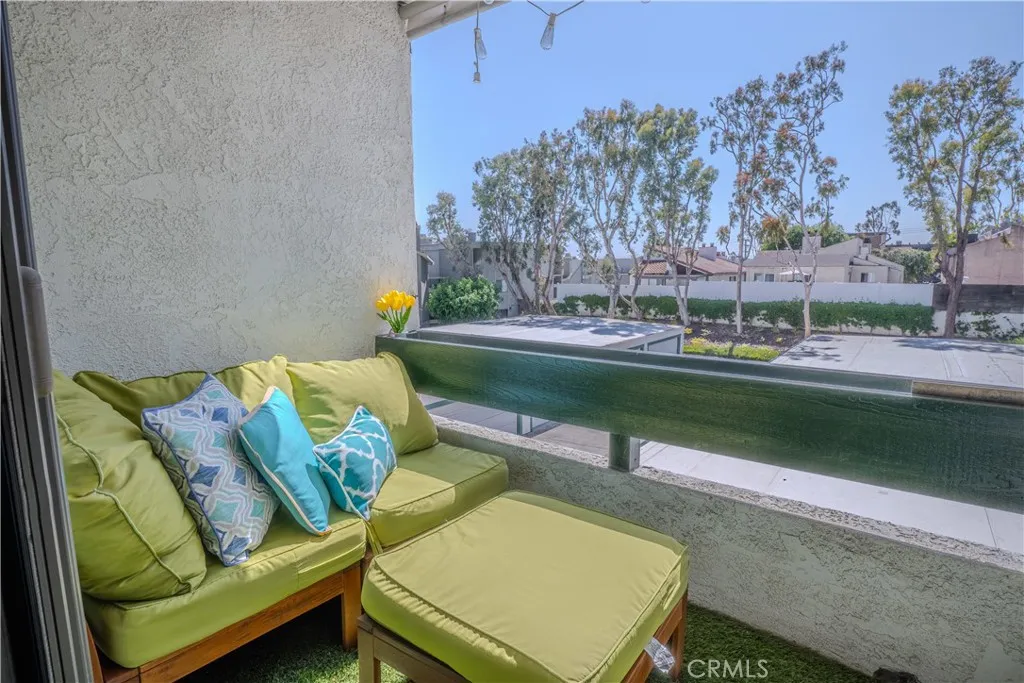1903 Temple Avenue 228, Signal Hill, California 90755 home-pic-6