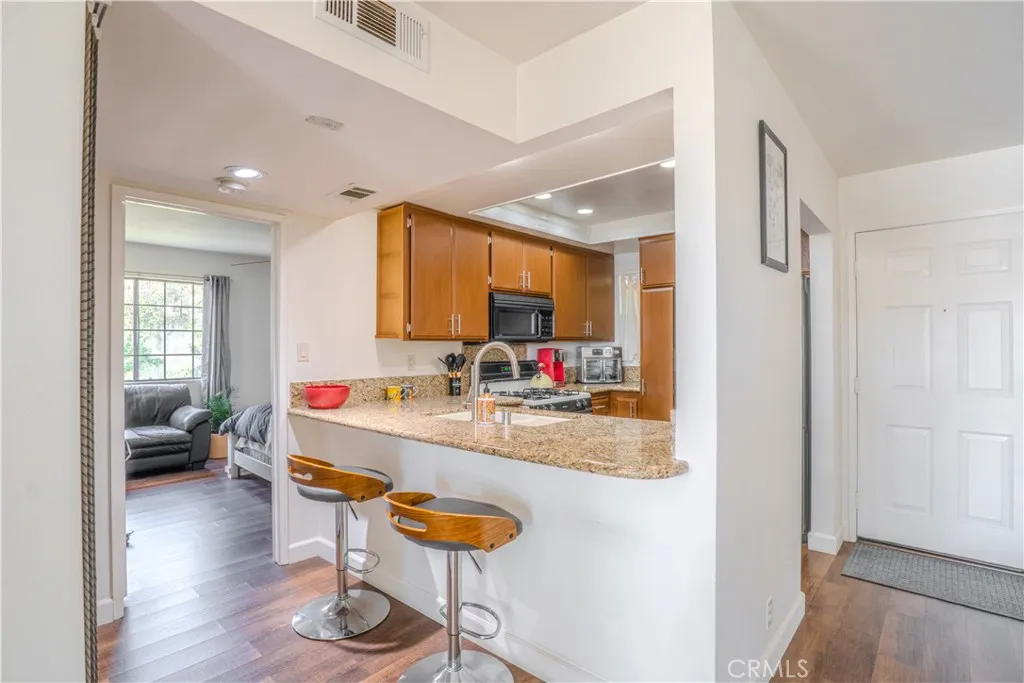 1903 Temple Avenue 228, Signal Hill, California 90755 home-pic-12