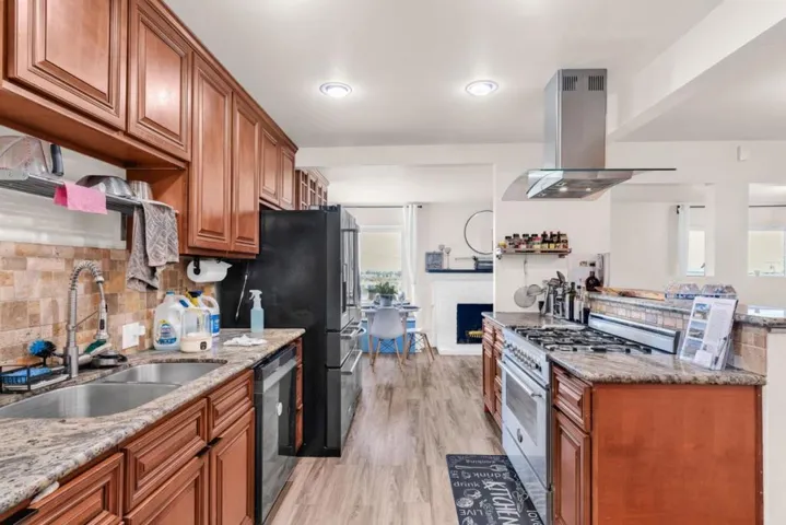 722 Gleneagle Avenue, Hayward, California 94544