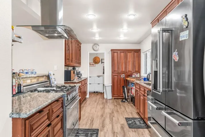 722 Gleneagle Avenue, Hayward, California 94544