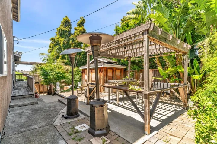722 Gleneagle Avenue, Hayward, California 94544