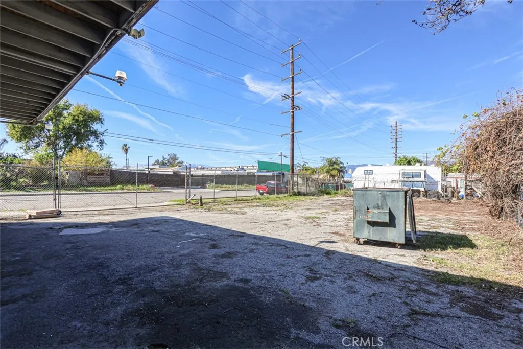 444 Oak Street, San Bernardino, California 92401 — photo 4