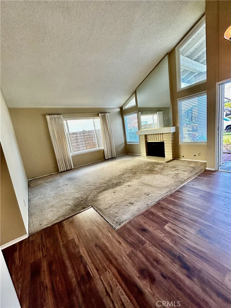 5941 E Camino Correr, Anaheim, California 92807 home-pic-3