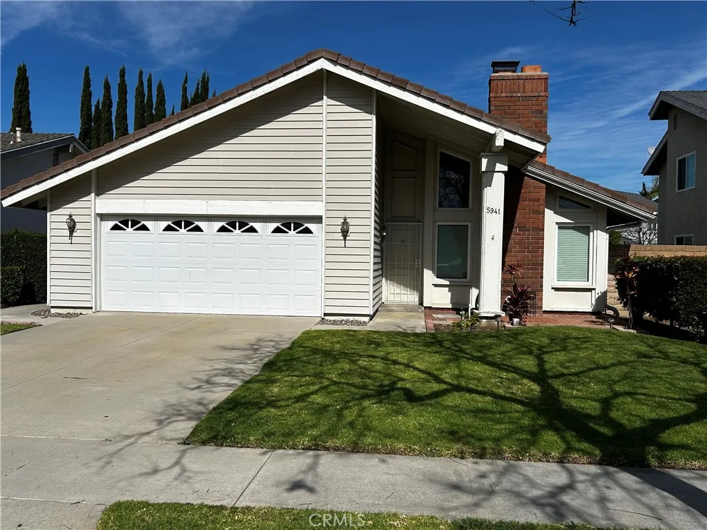 5941 E Camino Correr, Anaheim, California 92807 home-pic-1