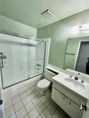 5941 E Camino Correr, Anaheim, California 92807