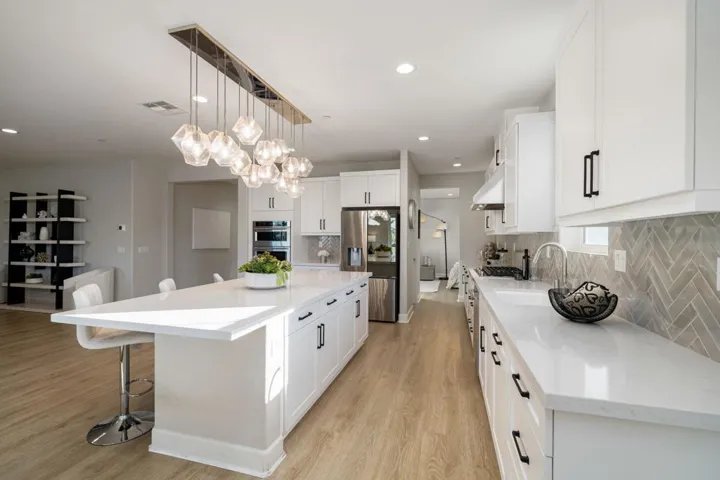 80362 Segovia 8 Kitchen