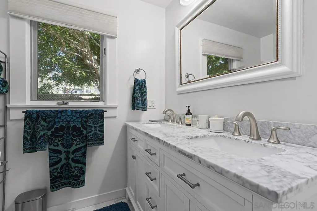 3725 Crane Pl, San Diego, California 92103 home-pic-26