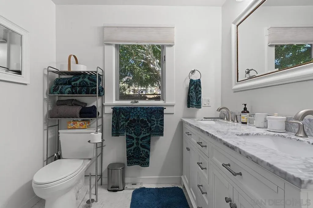 3725 Crane Pl, San Diego, California 92103 home-pic-25