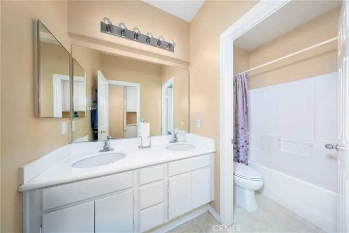 1070 Waterleaf Court, Beaumont, California 92223