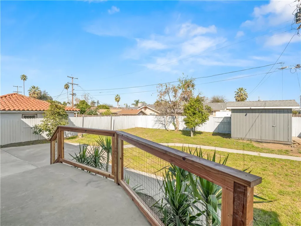 4785 E Washington, Fresno, California 93702 home-pic-45