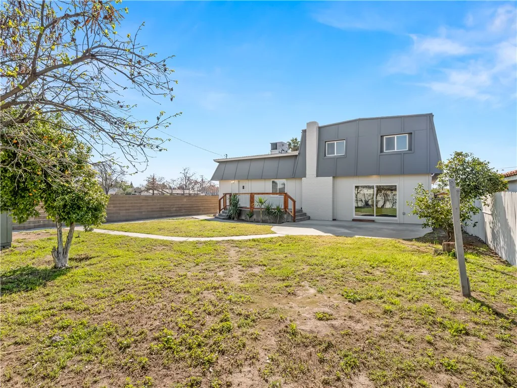 4785 E Washington, Fresno, California 93702 home-pic-44