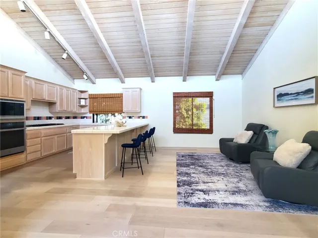Kitchen/family room