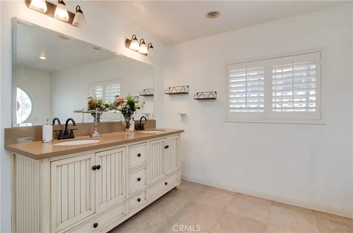 11445 Orange Park Boulevard, Orange, California 92869
