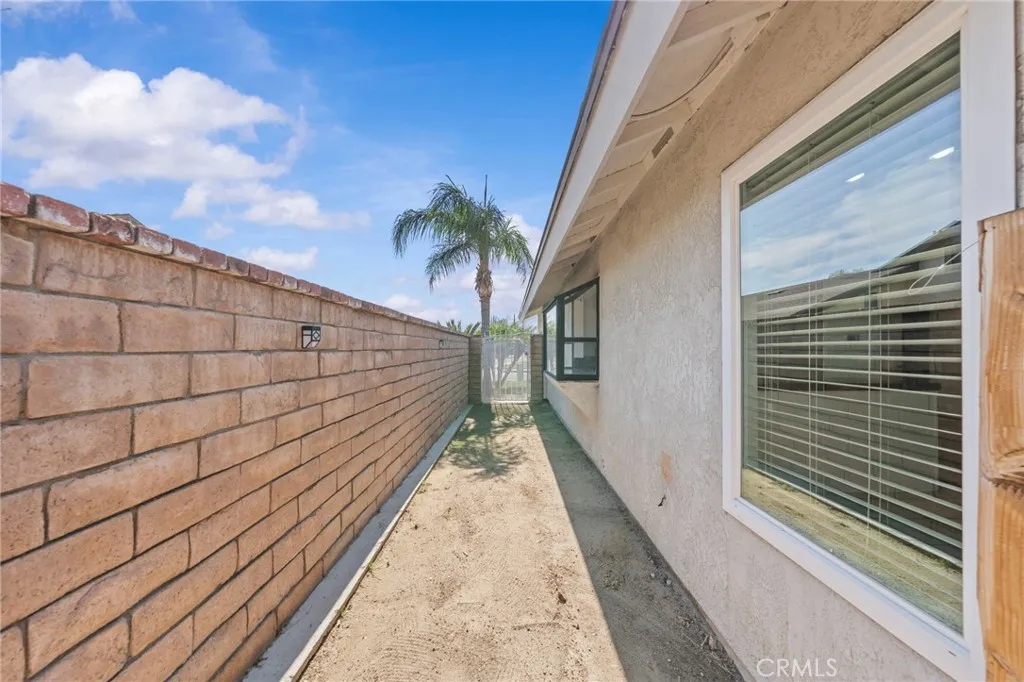 2174 Sheridan Road, San Bernardino, California 92407 home-pic-38