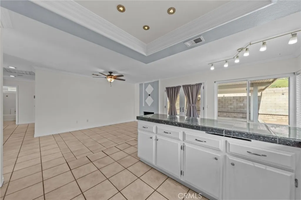 2174 Sheridan Road, San Bernardino, California 92407 home-pic-22