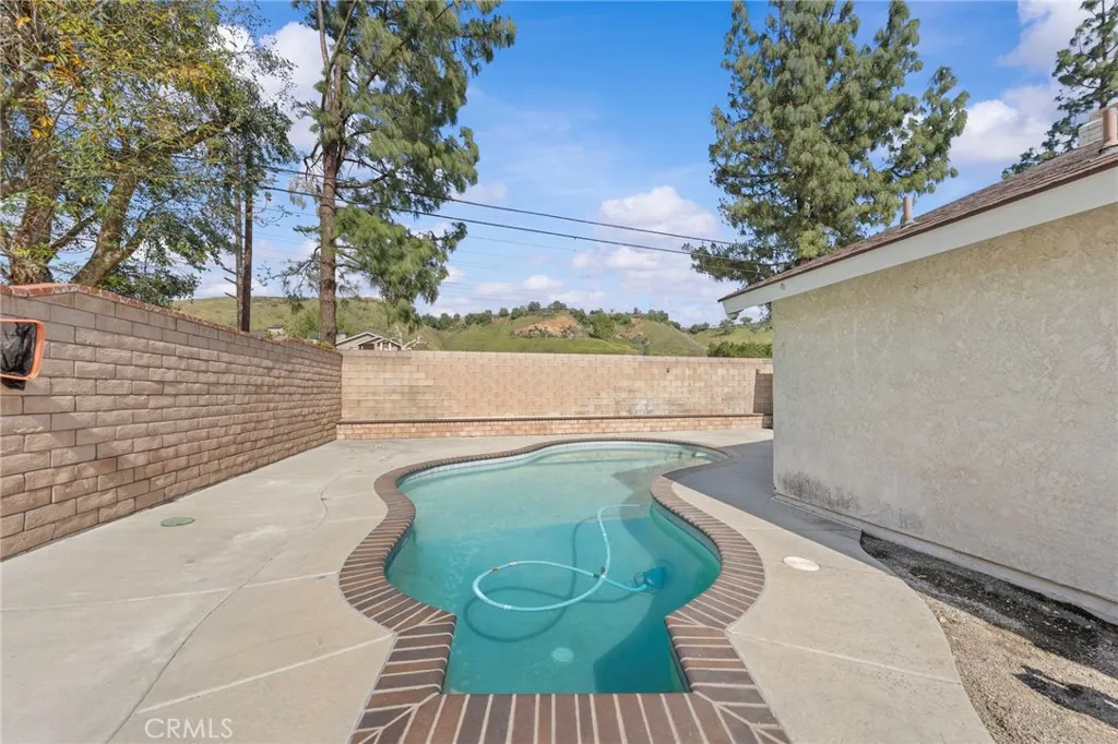 2174 Sheridan Road, San Bernardino, California 92407 home-pic-34