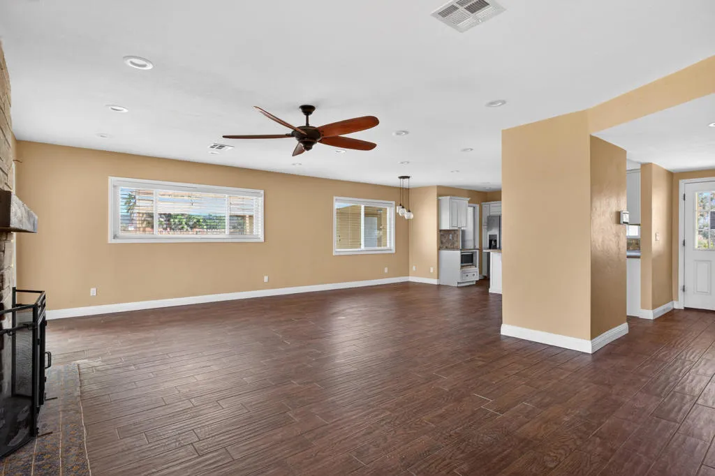 58476 Joshua Lane, Yucca Valley, California 92284 home-pic-14