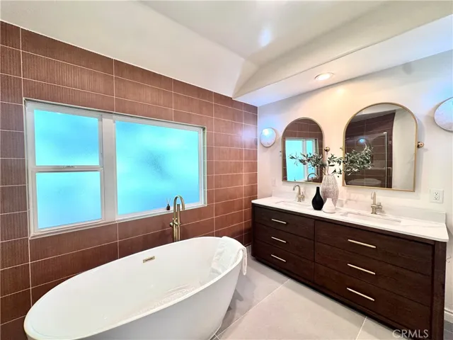 master bathroom1