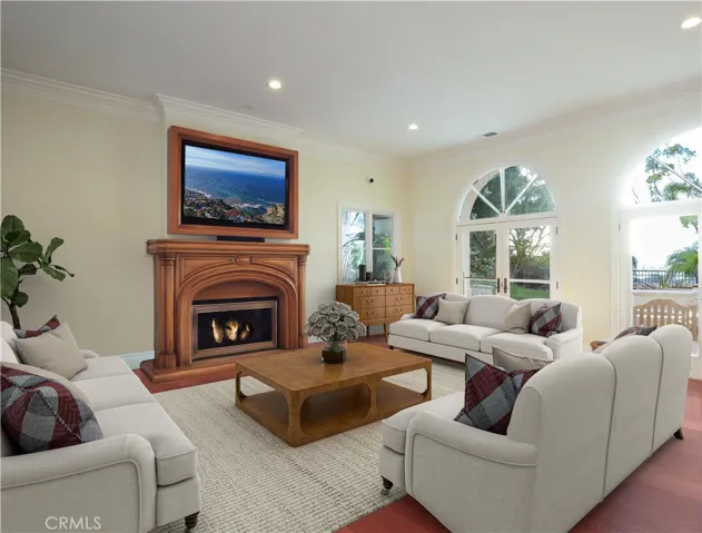 Family Room - virtually staged