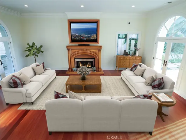 Family Room - virtually staged